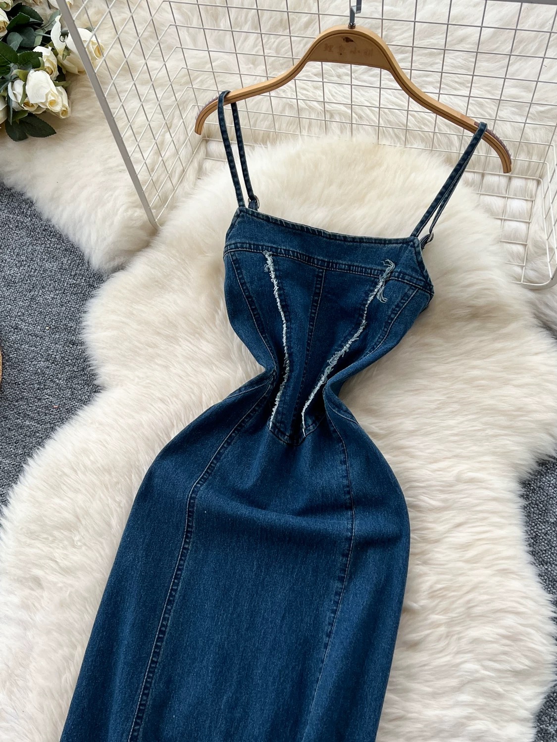 Not your average slay dress DD104 images